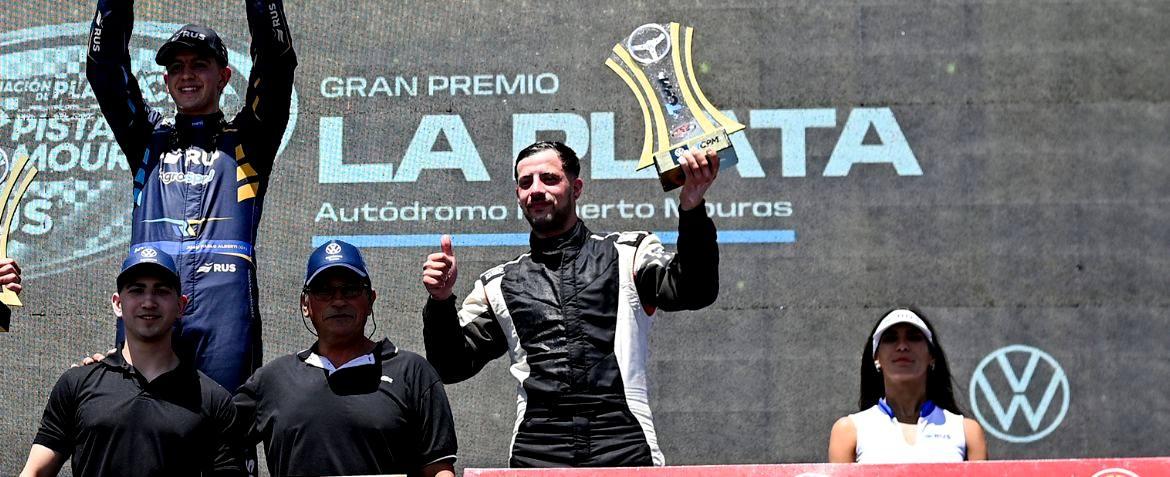 Primer podio para Domínguez